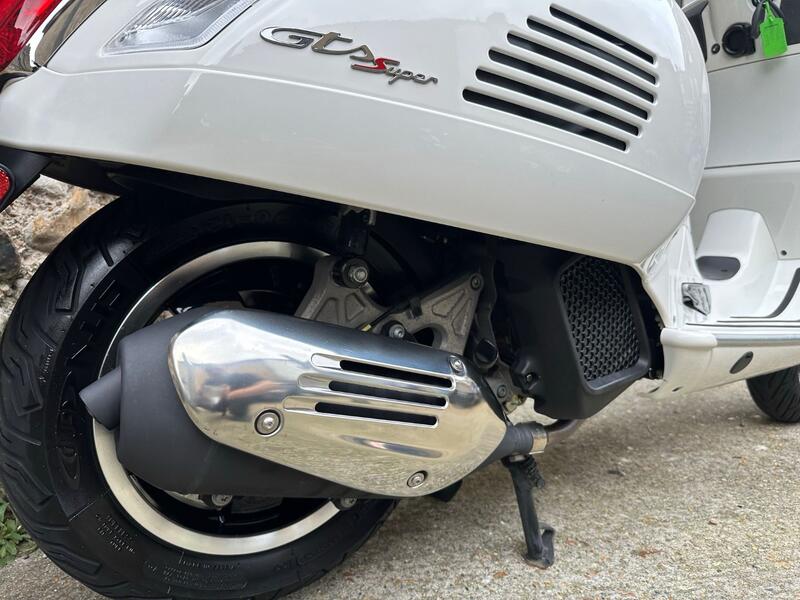 PIAGGIO Vespa GTS