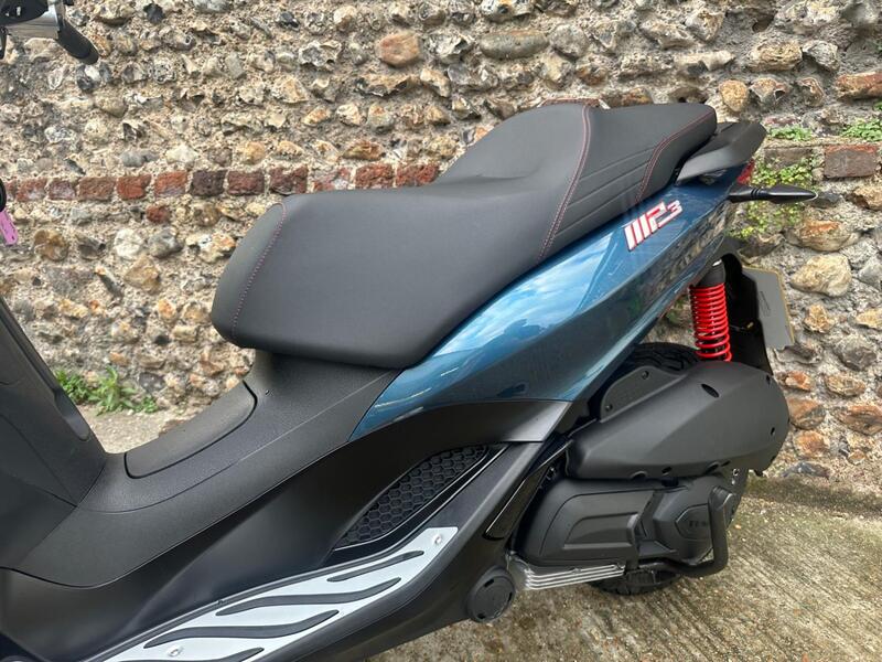 PIAGGIO MP3