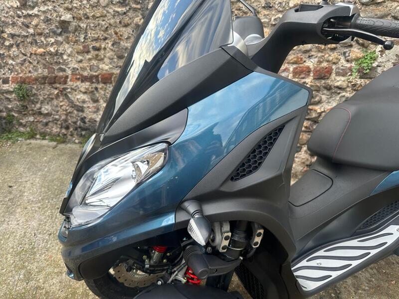 PIAGGIO MP3