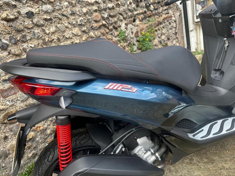 PIAGGIO MP3