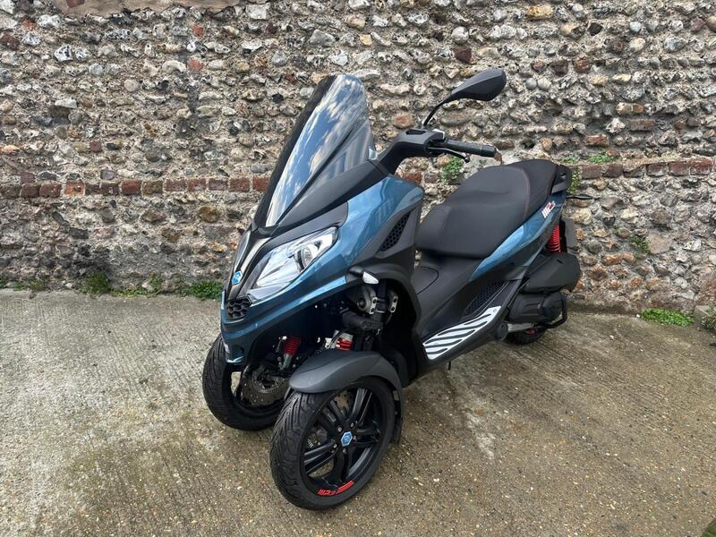 PIAGGIO MP3