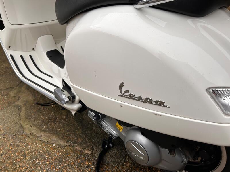 PIAGGIO Vespa GTS